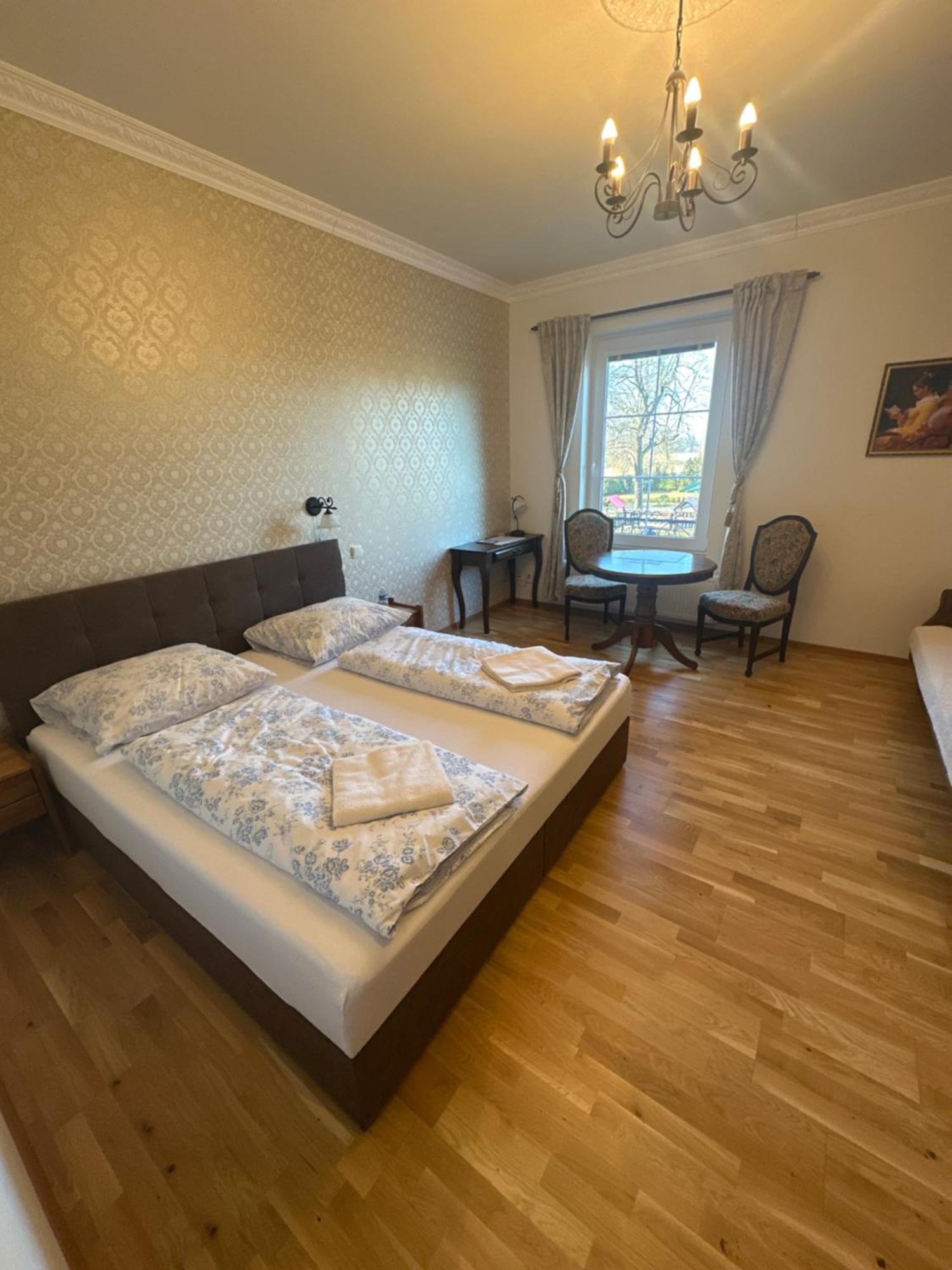 Bynovecky Zamecek Hotell Eksteriør bilde